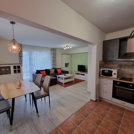 Flora - Beautiful *New* Apartment To The Beach 布尔加斯 外观 照片