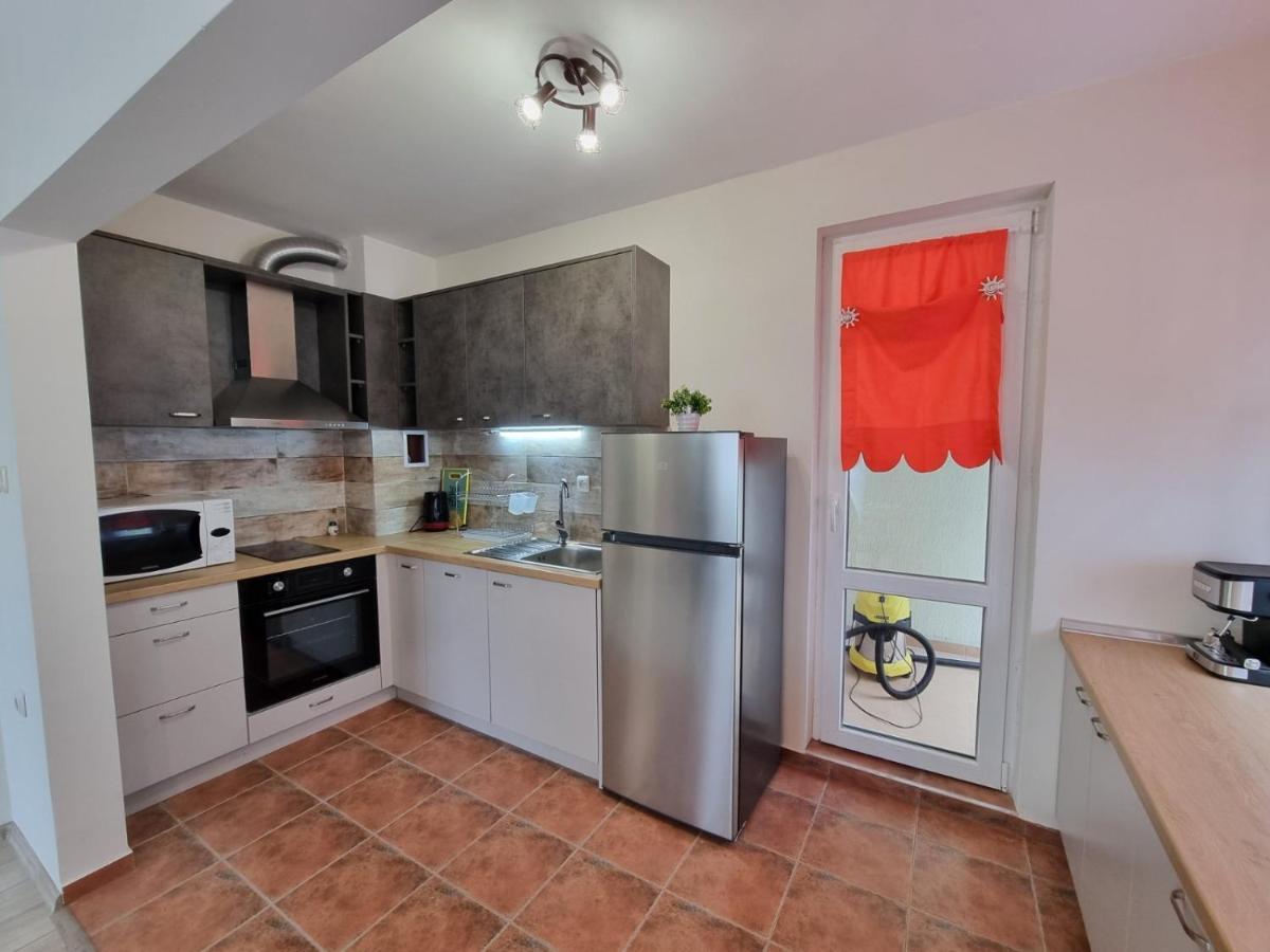 Flora - Beautiful *New* Apartment To The Beach 布尔加斯 外观 照片