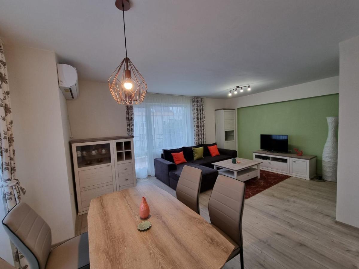 Flora - Beautiful *New* Apartment To The Beach 布尔加斯 外观 照片