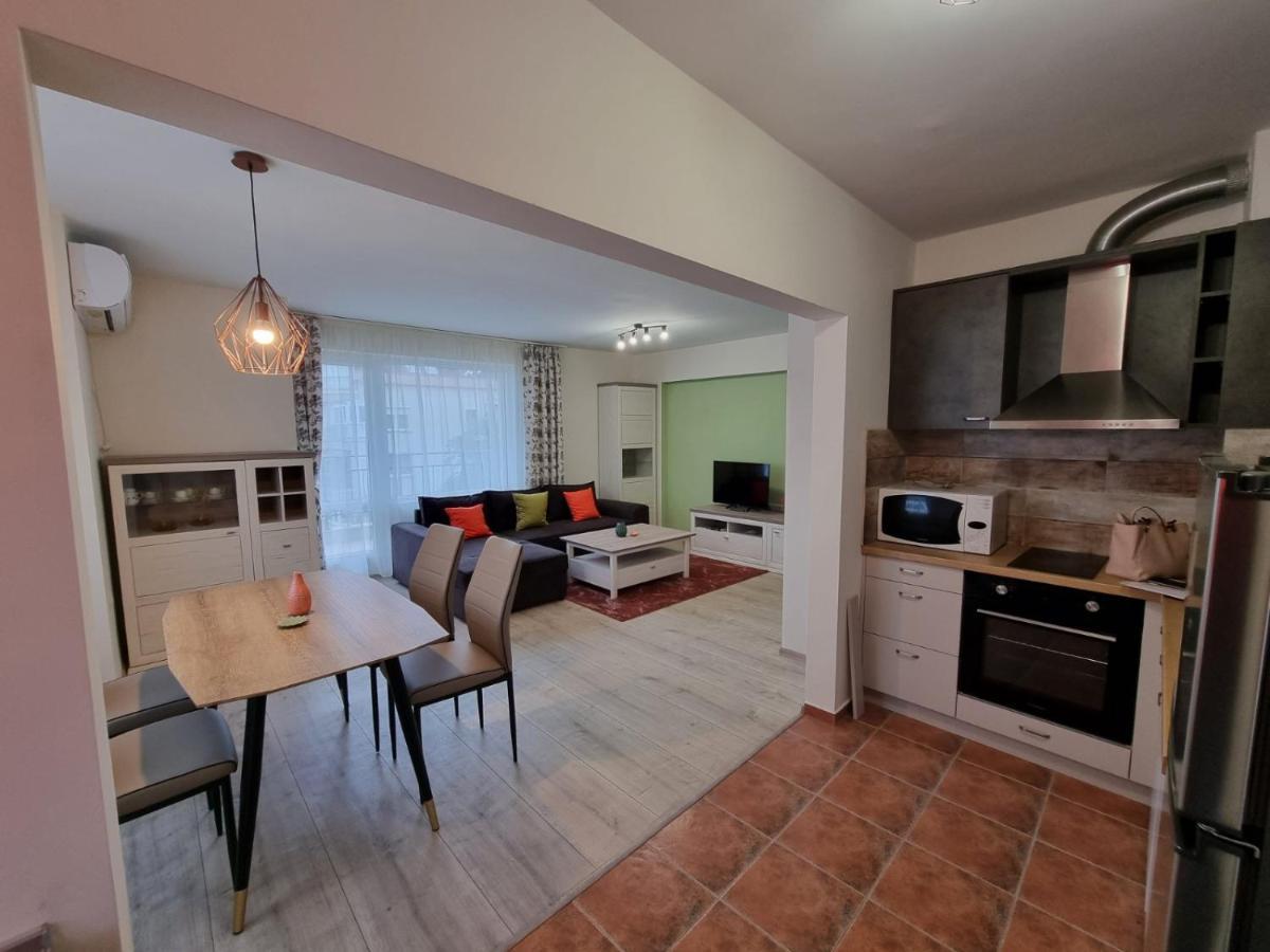 Flora - Beautiful *New* Apartment To The Beach 布尔加斯 外观 照片